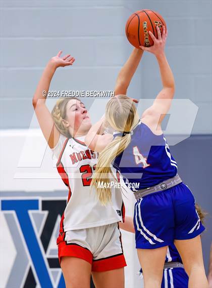 Thumbnail 2 in Muenster vs. Wolfe City (UIL 2A Bi-District) photogallery.