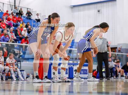 Thumbnail 2 in Muenster vs. Wolfe City (UIL 2A Bi-District) photogallery.