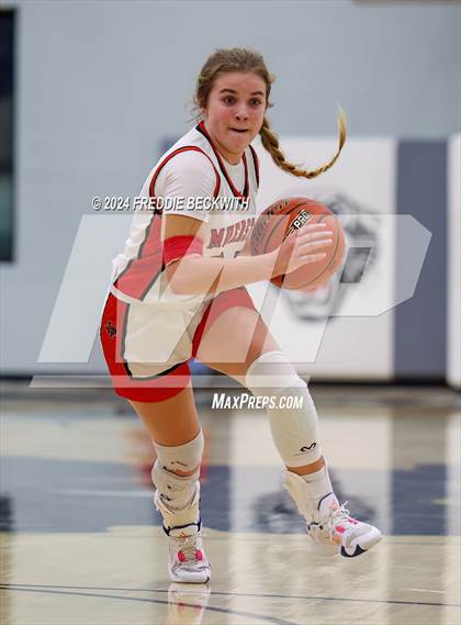 Thumbnail 2 in Muenster vs. Wolfe City (UIL 2A Bi-District) photogallery.