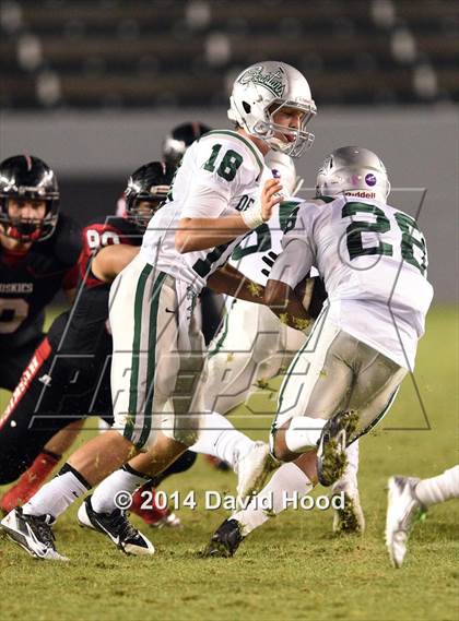 Thumbnail 2 in Centennial vs. De La Salle (CIF State Open Division Final) photogallery.