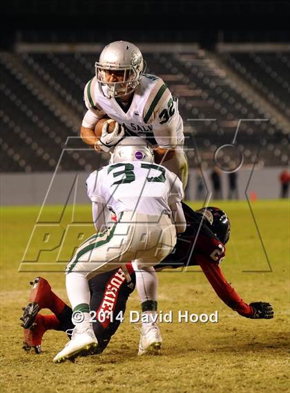 Thumbnail 3 in Centennial vs. De La Salle (CIF State Open Division Final) photogallery.