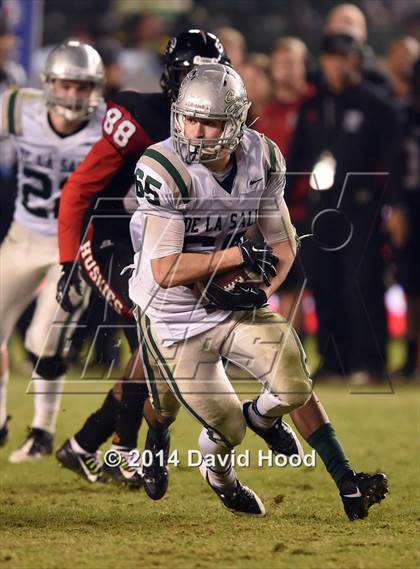 Thumbnail 1 in Centennial vs. De La Salle (CIF State Open Division Final) photogallery.
