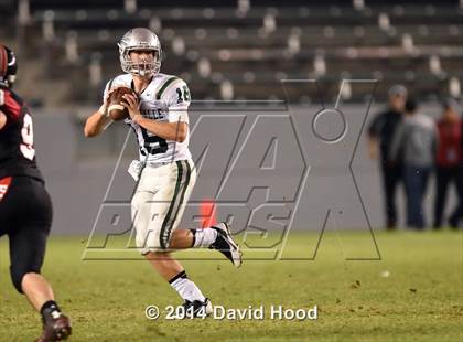 Thumbnail 1 in Centennial vs. De La Salle (CIF State Open Division Final) photogallery.