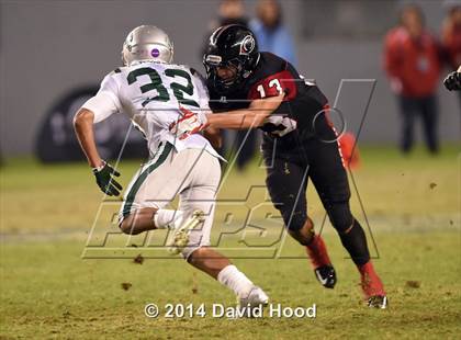Thumbnail 1 in Centennial vs. De La Salle (CIF State Open Division Final) photogallery.