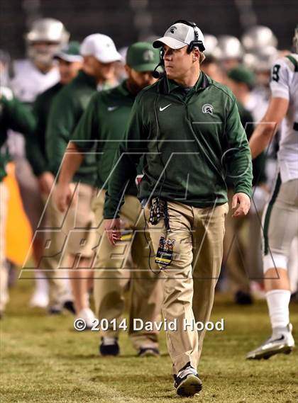 Thumbnail 3 in Centennial vs. De La Salle (CIF State Open Division Final) photogallery.