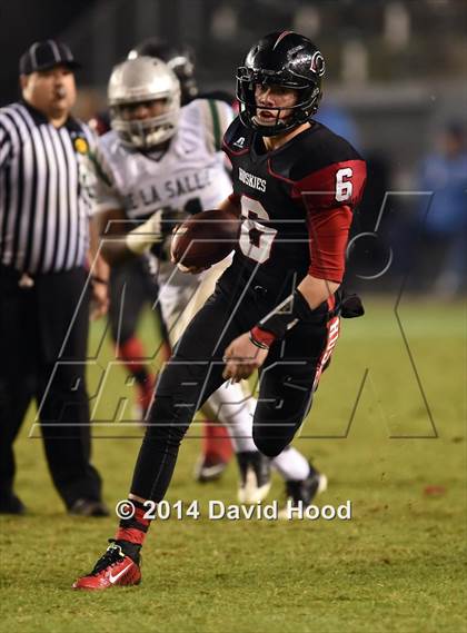 Thumbnail 2 in Centennial vs. De La Salle (CIF State Open Division Final) photogallery.