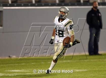 Thumbnail 3 in Centennial vs. De La Salle (CIF State Open Division Final) photogallery.