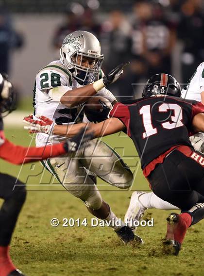 Thumbnail 3 in Centennial vs. De La Salle (CIF State Open Division Final) photogallery.