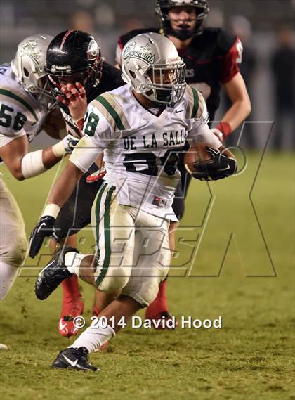 Thumbnail 2 in Centennial vs. De La Salle (CIF State Open Division Final) photogallery.