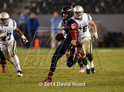 Thumbnail 3 in Centennial vs. De La Salle (CIF State Open Division Final) photogallery.