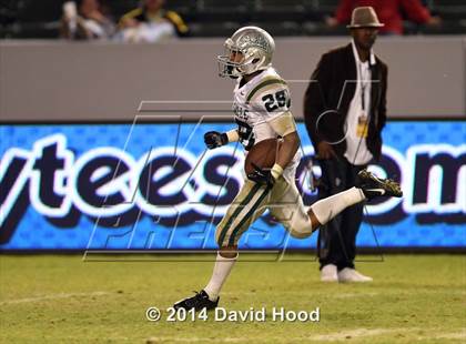 Thumbnail 2 in Centennial vs. De La Salle (CIF State Open Division Final) photogallery.