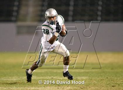 Thumbnail 2 in Centennial vs. De La Salle (CIF State Open Division Final) photogallery.
