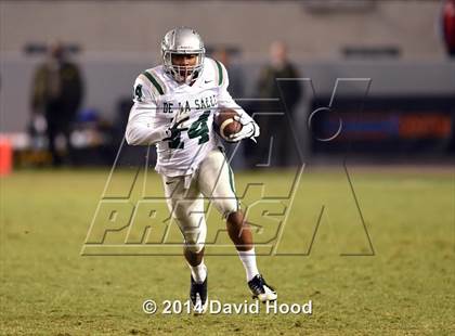 Thumbnail 2 in Centennial vs. De La Salle (CIF State Open Division Final) photogallery.