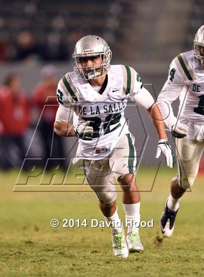Thumbnail 1 in Centennial vs. De La Salle (CIF State Open Division Final) photogallery.