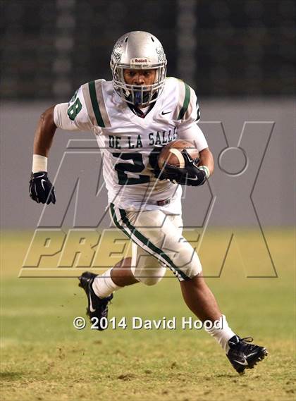 Thumbnail 3 in Centennial vs. De La Salle (CIF State Open Division Final) photogallery.