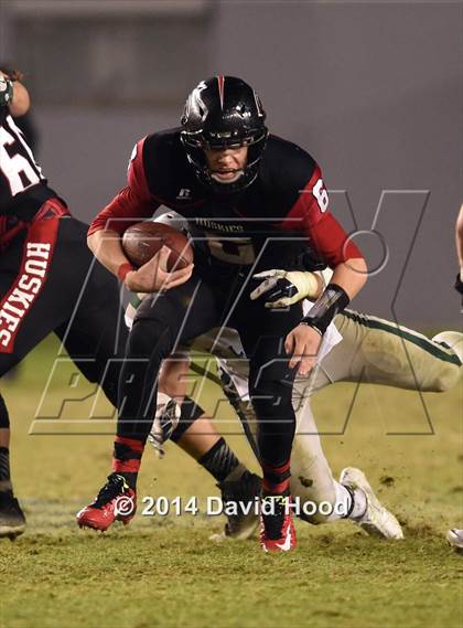 Thumbnail 1 in Centennial vs. De La Salle (CIF State Open Division Final) photogallery.