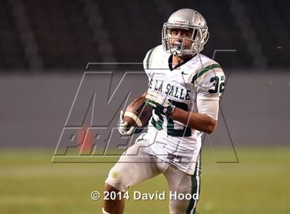 Thumbnail 2 in Centennial vs. De La Salle (CIF State Open Division Final) photogallery.