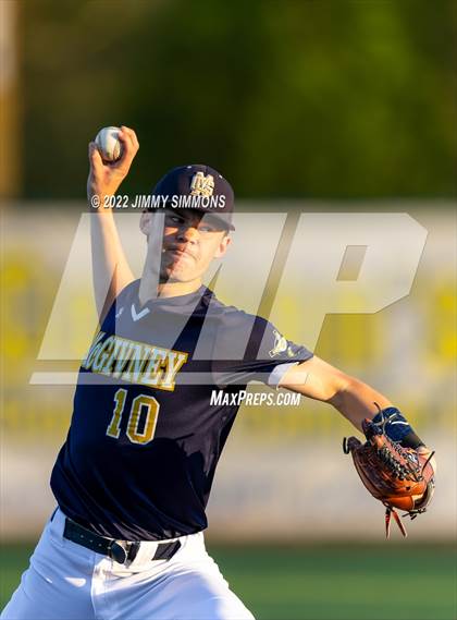 Thumbnail 2 in Father McGivney Catholic vs. Mater Dei photogallery.