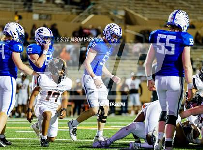 Thumbnail 2 in Ferris vs. Van Alstyne (UIL Football 4A Region 2 Bi District) photogallery.