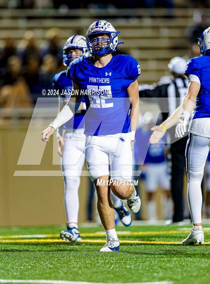 Thumbnail 1 in Ferris vs. Van Alstyne (UIL Football 4A Region 2 Bi District) photogallery.