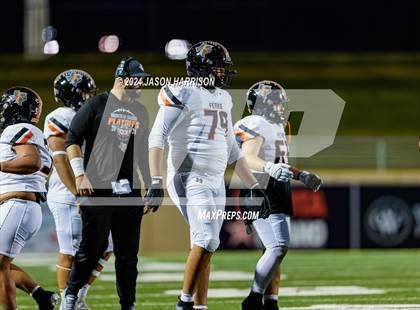 Thumbnail 3 in Ferris vs. Van Alstyne (UIL Football 4A Region 2 Bi District) photogallery.