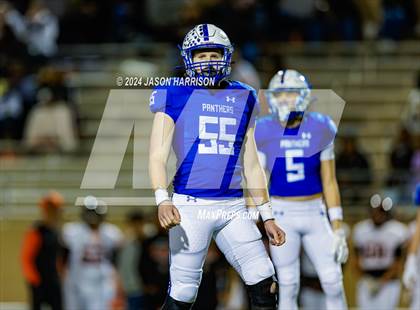 Thumbnail 3 in Ferris vs. Van Alstyne (UIL Football 4A Region 2 Bi District) photogallery.