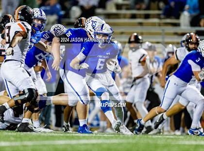 Thumbnail 2 in Ferris vs. Van Alstyne (UIL Football 4A Region 2 Bi District) photogallery.