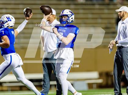 Thumbnail 1 in Ferris vs. Van Alstyne (UIL Football 4A Region 2 Bi District) photogallery.