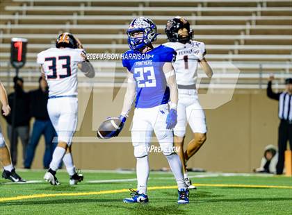 Thumbnail 1 in Ferris vs. Van Alstyne (UIL Football 4A Region 2 Bi District) photogallery.