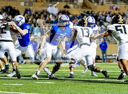 Thumbnail 2 in Ferris vs. Van Alstyne (UIL Football 4A Region 2 Bi District) photogallery.