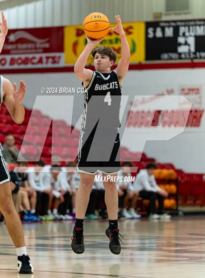 Thumbnail 3 in Marshall vs Flippin (Arvest Tournament) photogallery.
