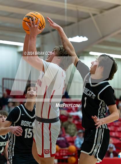 Thumbnail 2 in Marshall vs Flippin (Arvest Tournament) photogallery.