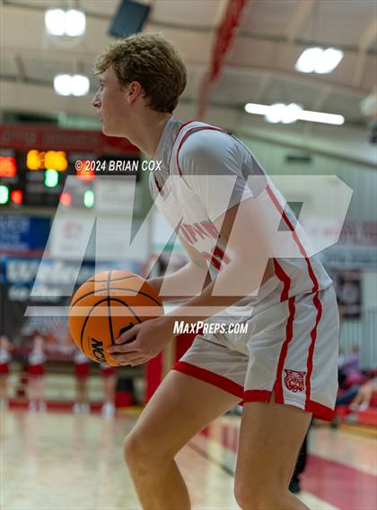 Thumbnail 1 in Marshall vs Flippin (Arvest Tournament) photogallery.