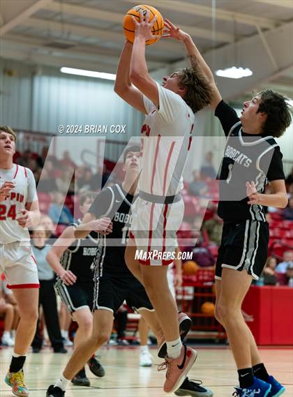 Thumbnail 3 in Marshall vs Flippin (Arvest Tournament) photogallery.