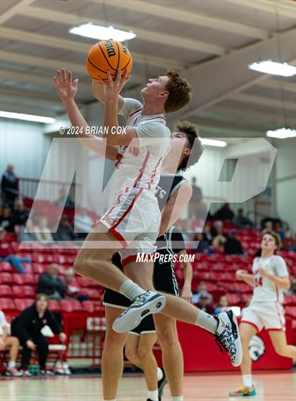 Thumbnail 3 in Marshall vs Flippin (Arvest Tournament) photogallery.