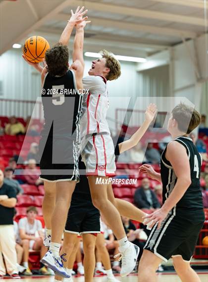 Thumbnail 3 in Marshall vs Flippin (Arvest Tournament) photogallery.
