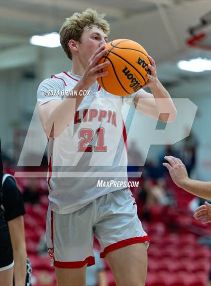 Thumbnail 1 in Marshall vs Flippin (Arvest Tournament) photogallery.