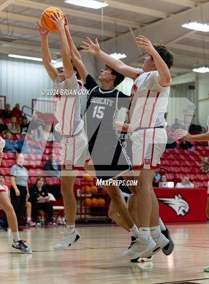 Thumbnail 3 in Marshall vs Flippin (Arvest Tournament) photogallery.