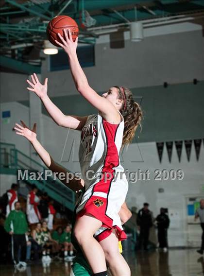 Thumbnail 1 in Carondelet vs. St. Joseph (West Coast Jamboree) photogallery.