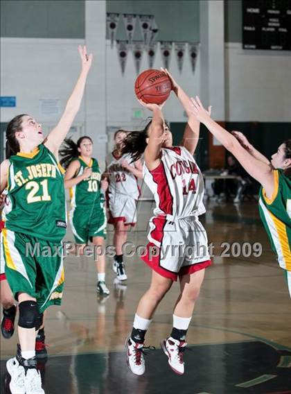 Thumbnail 3 in Carondelet vs. St. Joseph (West Coast Jamboree) photogallery.