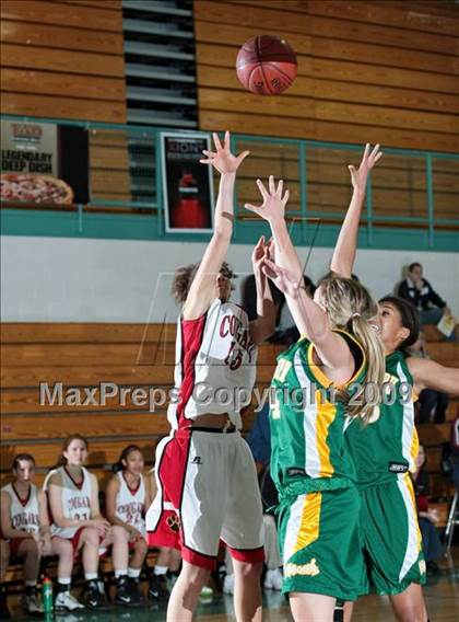 Thumbnail 2 in Carondelet vs. St. Joseph (West Coast Jamboree) photogallery.