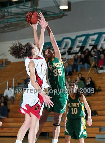 Thumbnail 1 in Carondelet vs. St. Joseph (West Coast Jamboree) photogallery.