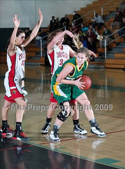 Thumbnail 3 in Carondelet vs. St. Joseph (West Coast Jamboree) photogallery.