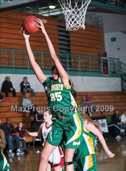 Thumbnail 3 in Carondelet vs. St. Joseph (West Coast Jamboree) photogallery.