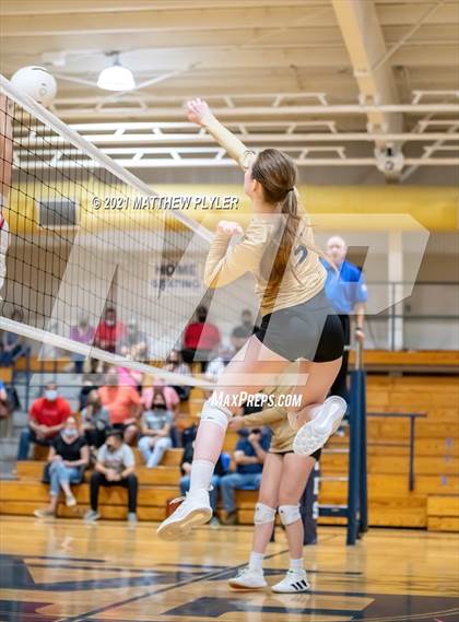 Thumbnail 2 in Freedom Christian Academy vs Fayetteville Academy (NCISAA 2A - Second Round) photogallery.