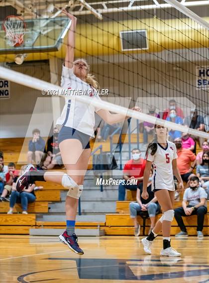 Thumbnail 3 in Freedom Christian Academy vs Fayetteville Academy (NCISAA 2A - Second Round) photogallery.