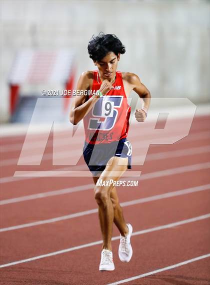 Thumbnail 3 in CIF Central Section Masters (Boys 1600m) photogallery.
