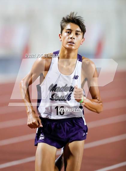 Thumbnail 1 in CIF Central Section Masters (Boys 1600m) photogallery.