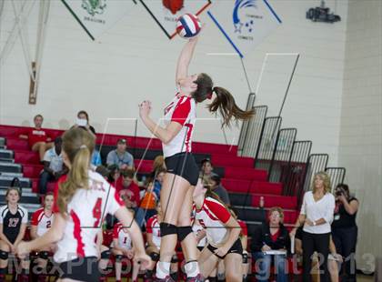 Thumbnail 2 in Webster @ Luck photogallery.