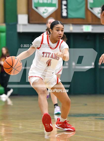Thumbnail 3 in Cardinal Newman vs. Antelope (St. Mary's Stockton MLK Showcase) photogallery.